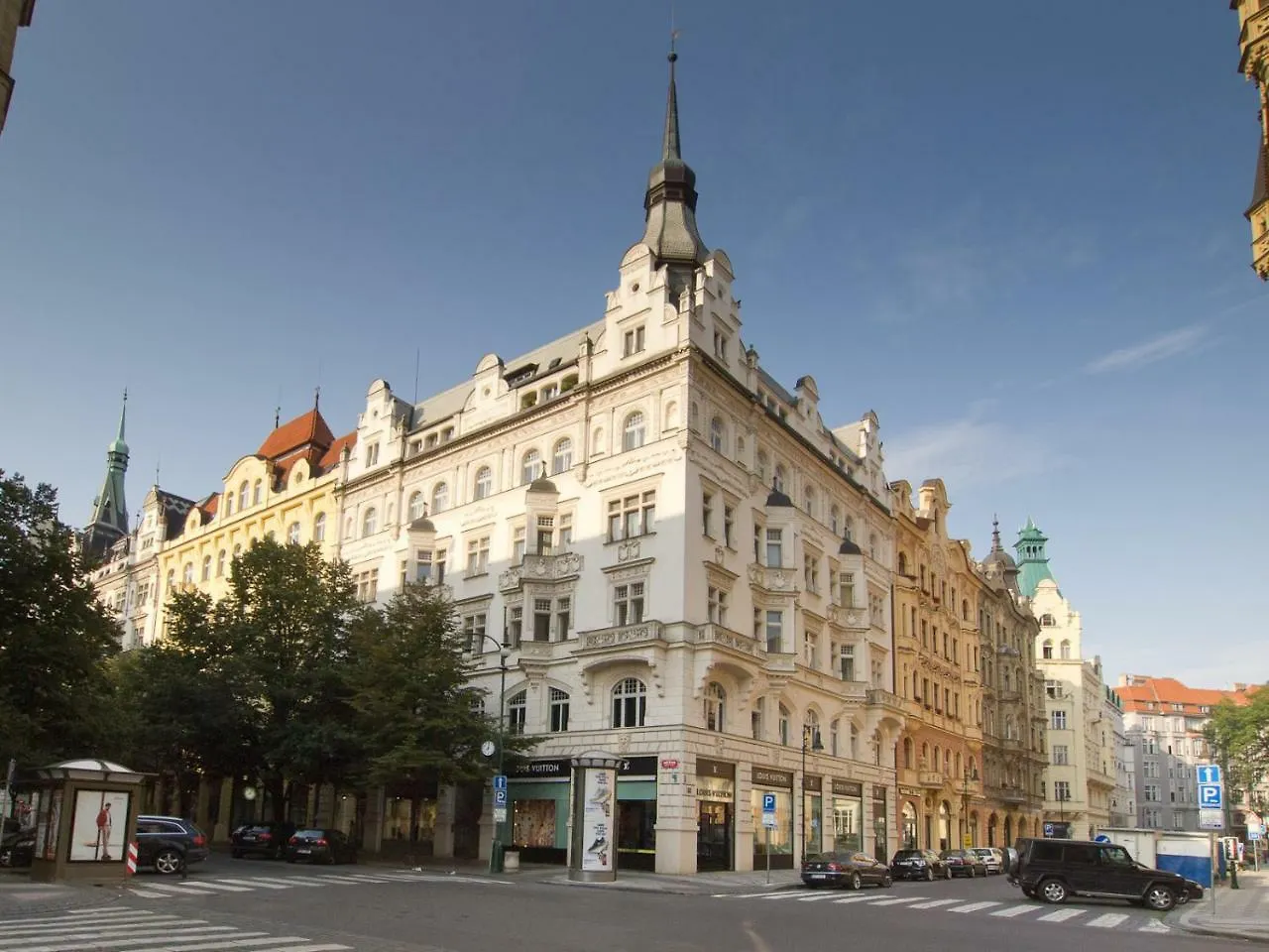 Apartments Next To Old Town Square By Rentego Praga