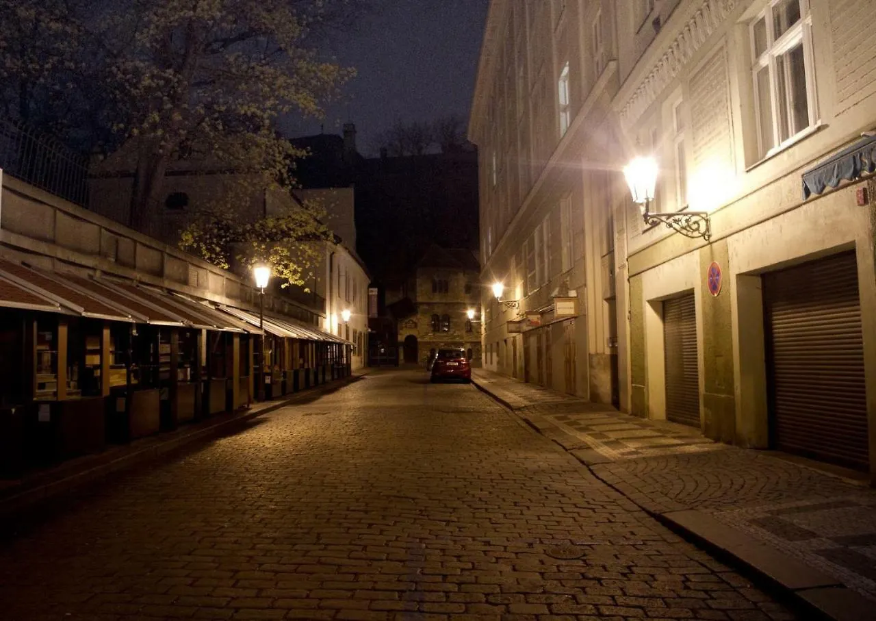 Apartments Next To Old Town Square By Rentego Prague